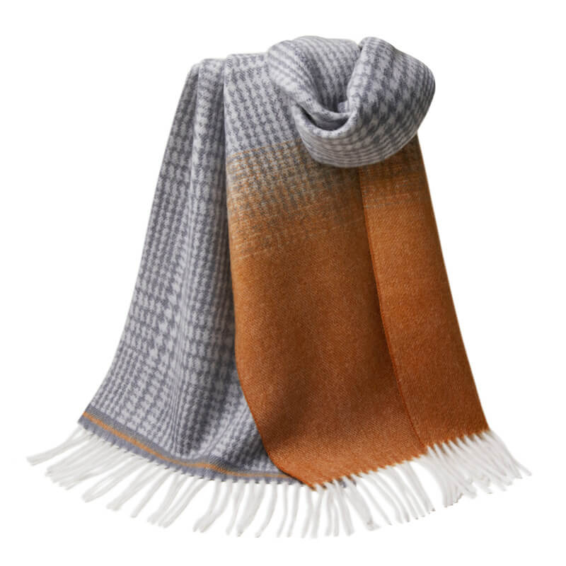 Women's Color Gradient Plaid Cashmere Scarf
