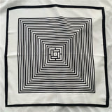 Charger l&#39;image dans la galerie, Écharpe en soie noire blanche légère 21 pouces 12 momme