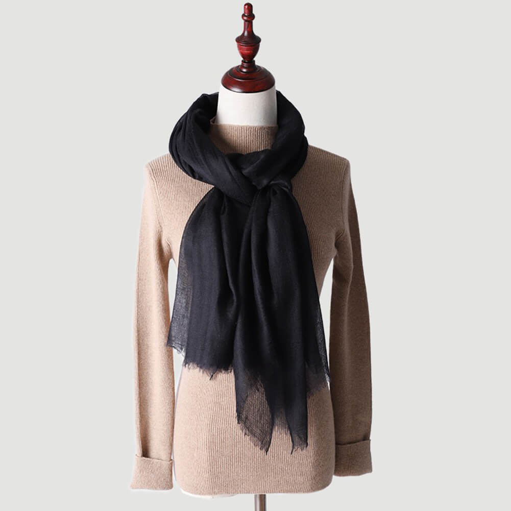 400S 100% Black and White Cashmere shawl Wrap