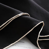 Cargar imagen en el visor de la galería, Bufanda cuadrada de seda grande con rayas geométricas a rayas blancas y negras de 35 pulgadas