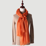 Laden Sie das Bild in den Galerie-Viewer, 400S Schal aus 100 % Kaschmir