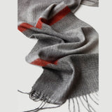 Laden Sie das Bild in den Galerie-Viewer, Karierter Kaschmirschal mit Farbverlauf für Herren