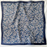 Cargar imagen en el visor de la galería, Bufanda cuadrada pequeña 100 % pura seda de morera para mujer - 12 momme