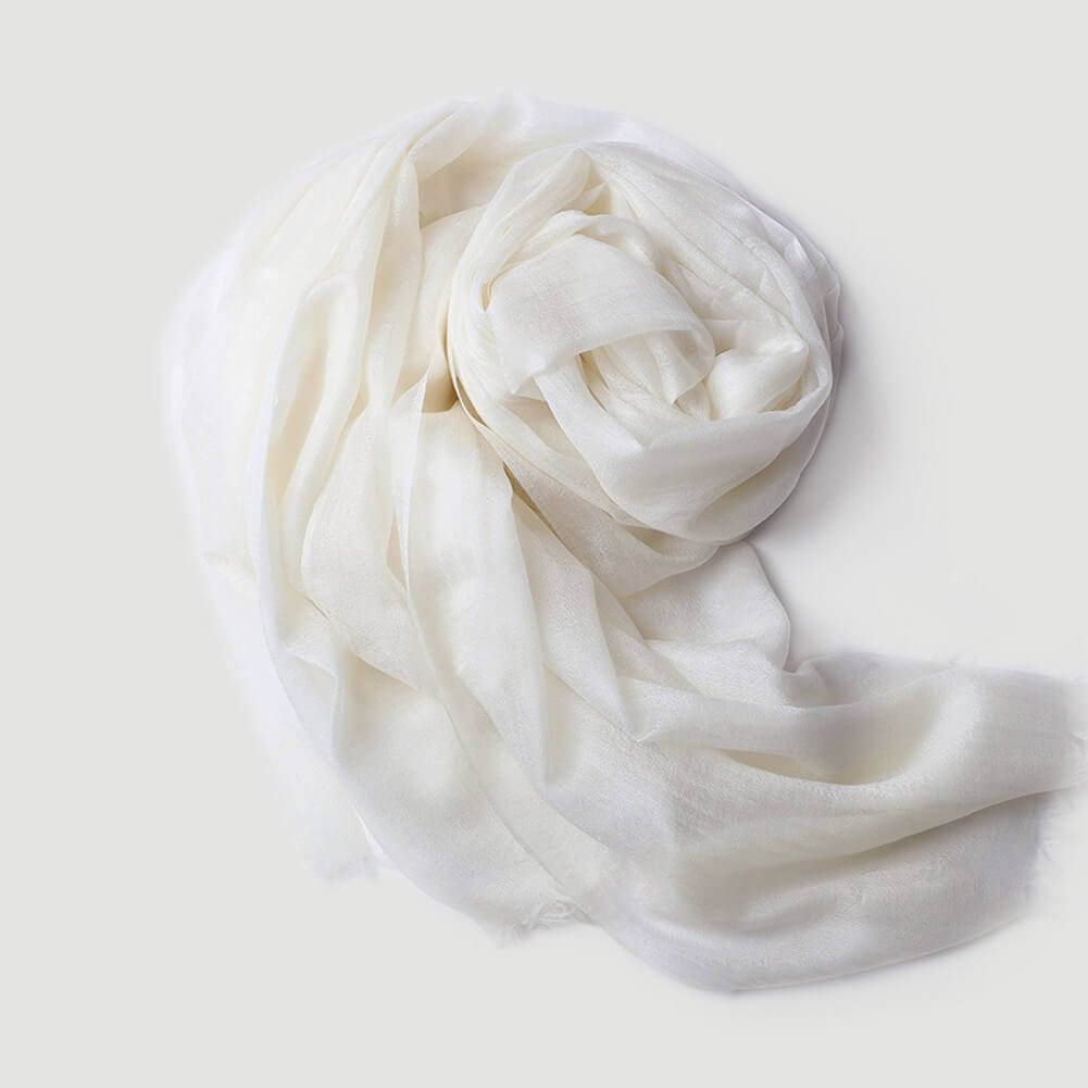 400S 100% Black and White Cashmere shawl Wrap