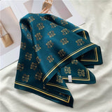 Cargar imagen en el visor de la galería, Bufanda de seda amarilla azul ligera 21 pulgadas 12 momme