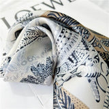 Cargar imagen en el visor de la galería, Pañuelo de seda para Hairf - 12 momme