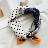 Cargar imagen en el visor de la galería, Bufanda cuadrada de satén puro 100% seda de morera de 21&quot; 12 momme