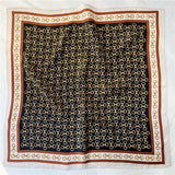 Cargar imagen en el visor de la galería, Bufanda cuadrada pequeña de seda de morera con patrón de bloqueo, 21&quot; - 12 momme