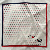 Cargar imagen en el visor de la galería, Bufanda cuadrada de satén puro 100% seda de morera de 21&quot; 12 momme