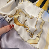 Laden Sie das Bild in den Galerie-Viewer, 35&quot; bunter quadratischer Seidenschal