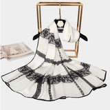 Charger l&#39;image dans la galerie, Grande écharpe blanche en soie imprimée 70&quot; X 25&quot;