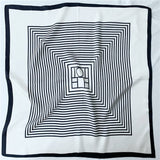 Cargar imagen en el visor de la galería, Pañuelo cuadrado de seda con estampado de rayas en blanco y negro para el cabello - 12 momme