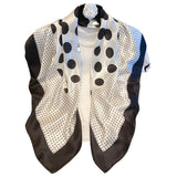 Charger l&#39;image dans la galerie, Écharpe carrée en soie Wave Point de 35 po