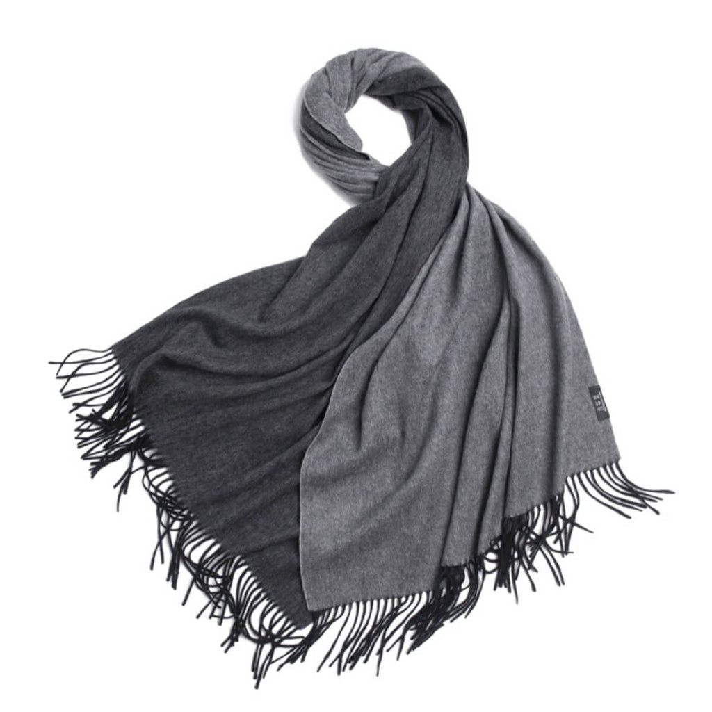 Abrigo de cachemir gris oscuro de doble cara