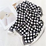 Laden Sie das Bild in den Galerie-Viewer, Schwarz-weiße Vintage-Bandanas, quadratische gepunktete Schals für Damen, 68,6 cm