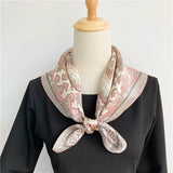 Charger l&#39;image dans la galerie, Écharpe en soie de mûrier Pure 100% pour femmes, emballage de cheveux à tête carrée