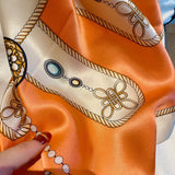 Charger l&#39;image dans la galerie, Foulard en soie fleurie 35x35