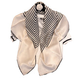 Charger l&#39;image dans la galerie, Foulard en Soie Bandes Noires 35x35