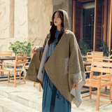 Charger l&#39;image dans la galerie, Écharpe à capuche à carreaux