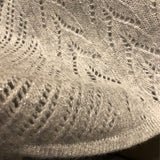 Load image into Gallery viewer, Grey Knitted Luxury Cashmere Scarf