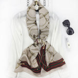 Charger l&#39;image dans la galerie, Grande écharpe en soie grise