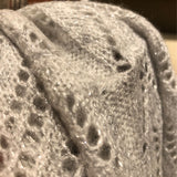 Load image into Gallery viewer, Grey Knitted Luxury Cashmere Scarf