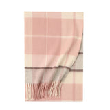 Cargar imagen en el visor de la galería, Bufanda con flecos a cuadros de cachemira rosa